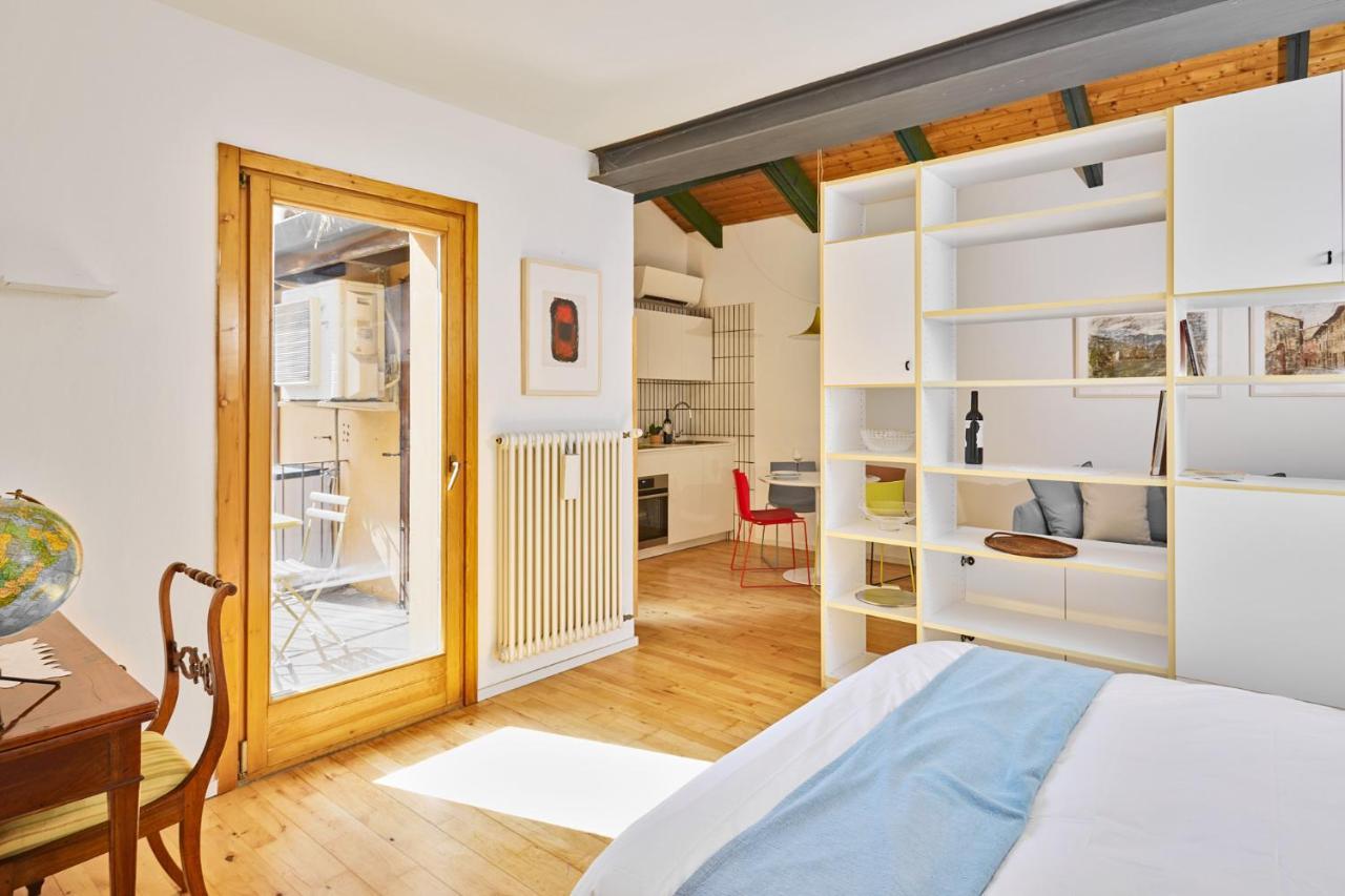 Italian Design Small Attic بولونيا المظهر الخارجي الصورة
