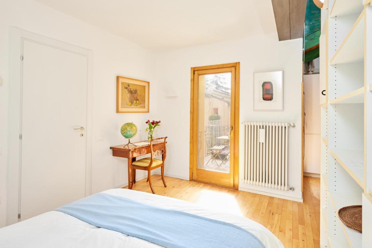 Italian Design Small Attic بولونيا المظهر الخارجي الصورة