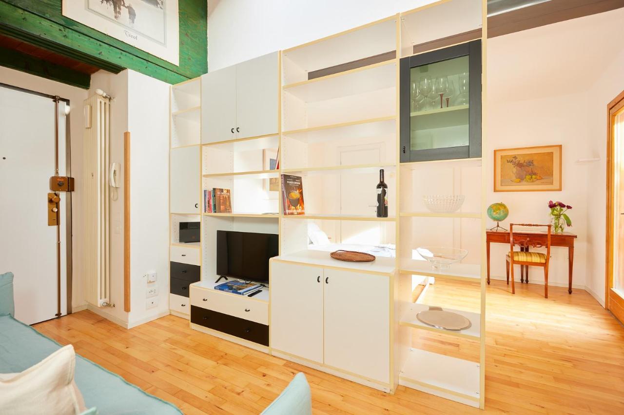 Italian Design Small Attic بولونيا المظهر الخارجي الصورة