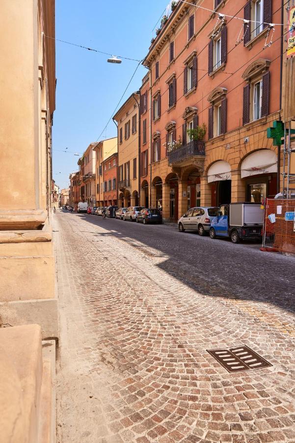 Italian Design Small Attic بولونيا المظهر الخارجي الصورة